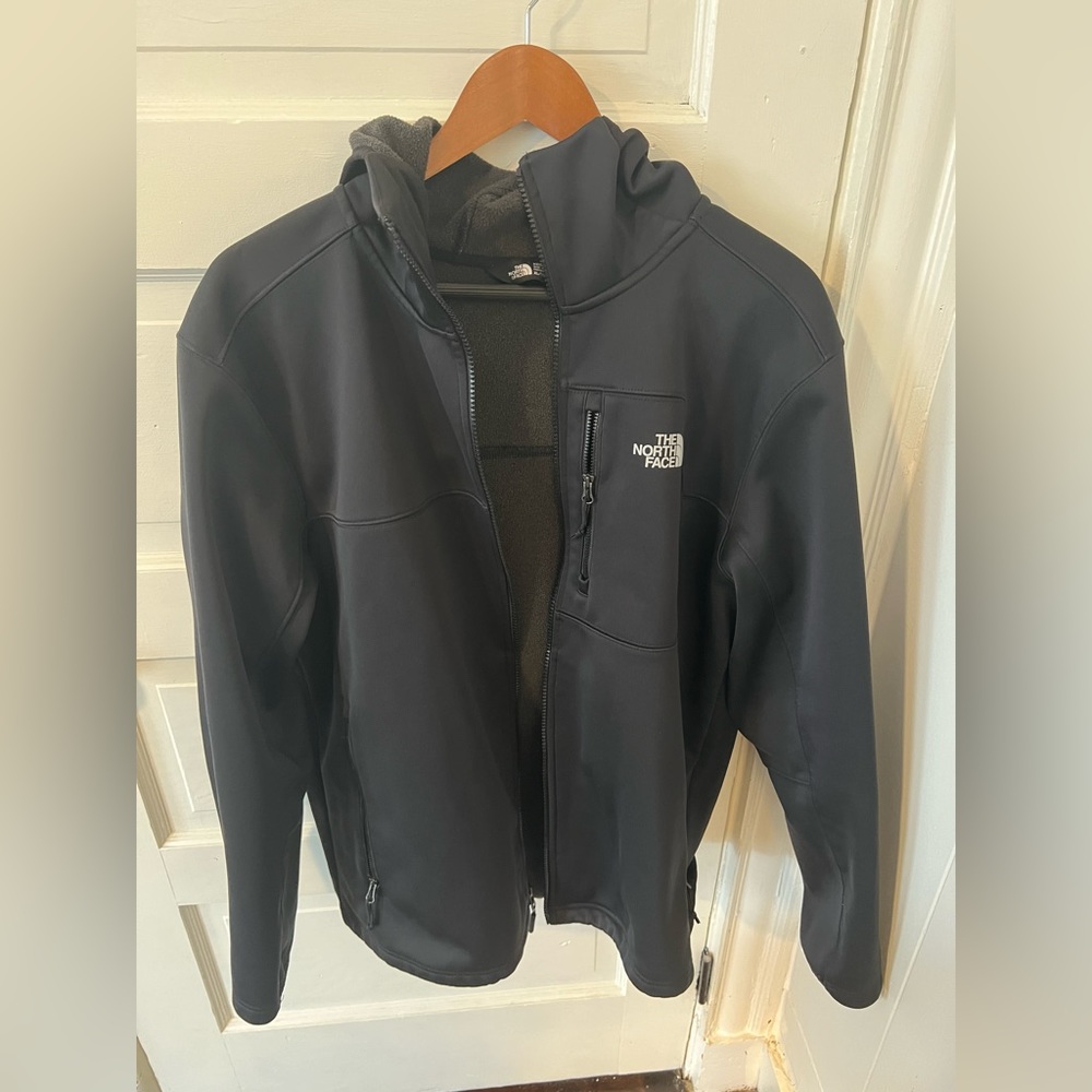 North face hooded jacket - size extra large